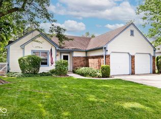 7045 Grampian Way, Indianapolis, IN