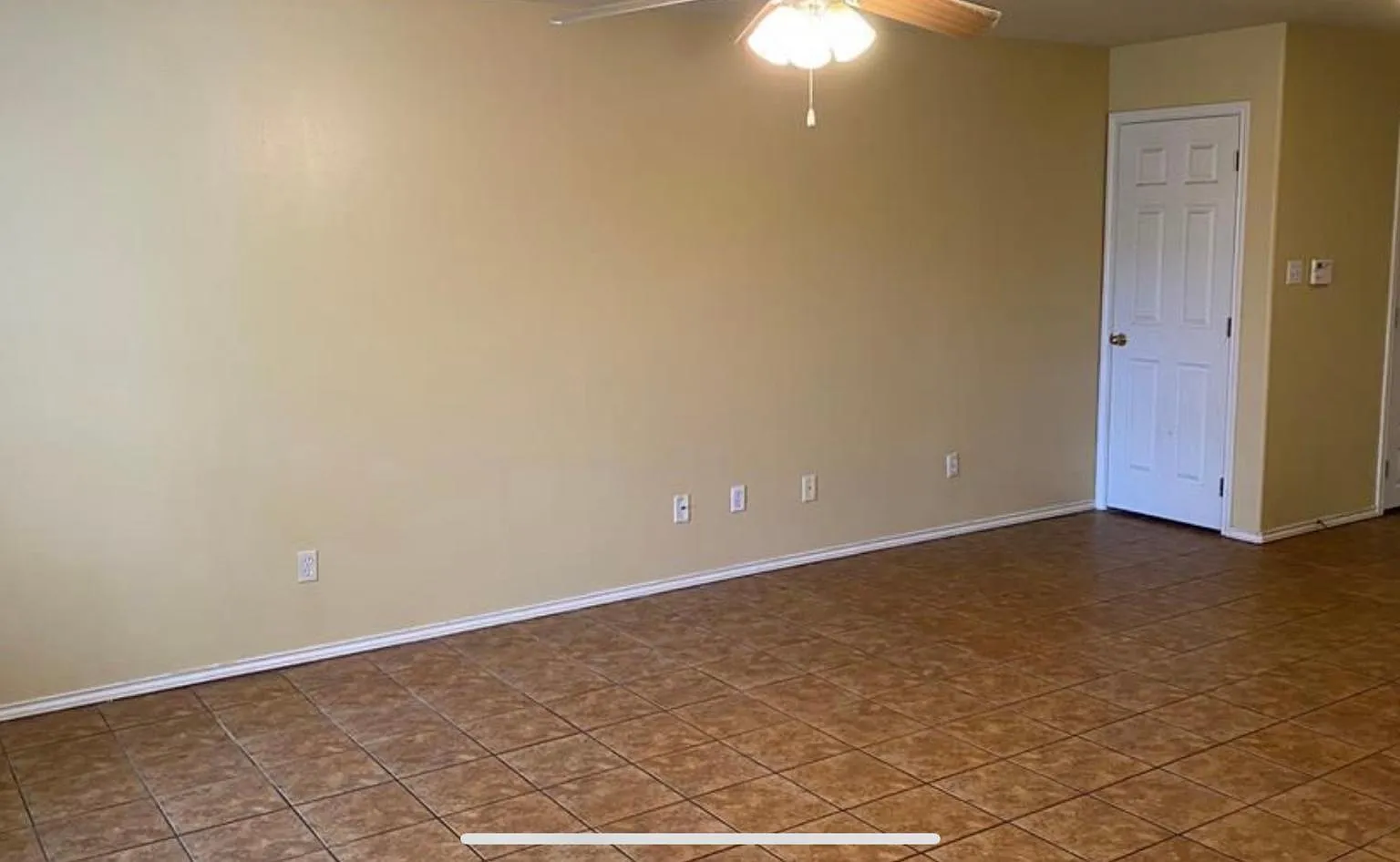 742 Sonesta Dr — Photo 3