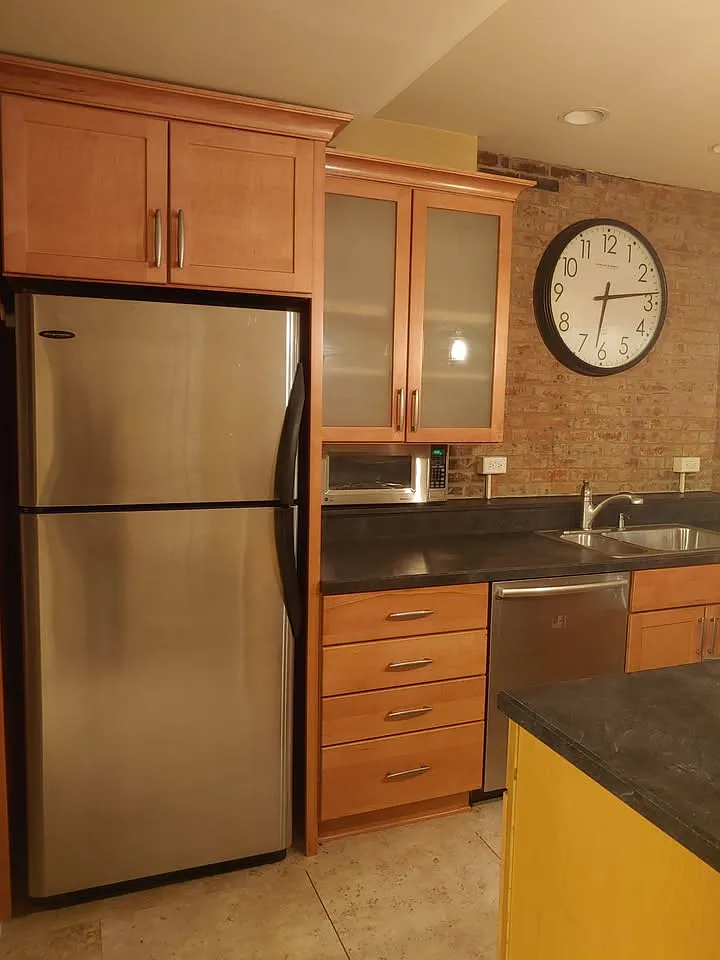 2 bed, 1800 sqft, $1,875 — Photo 4
