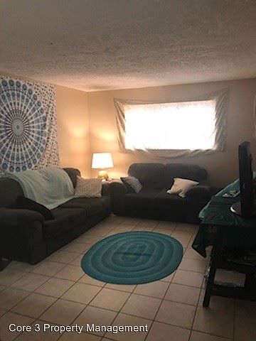 2nd image of 102 W Locust St APT 01