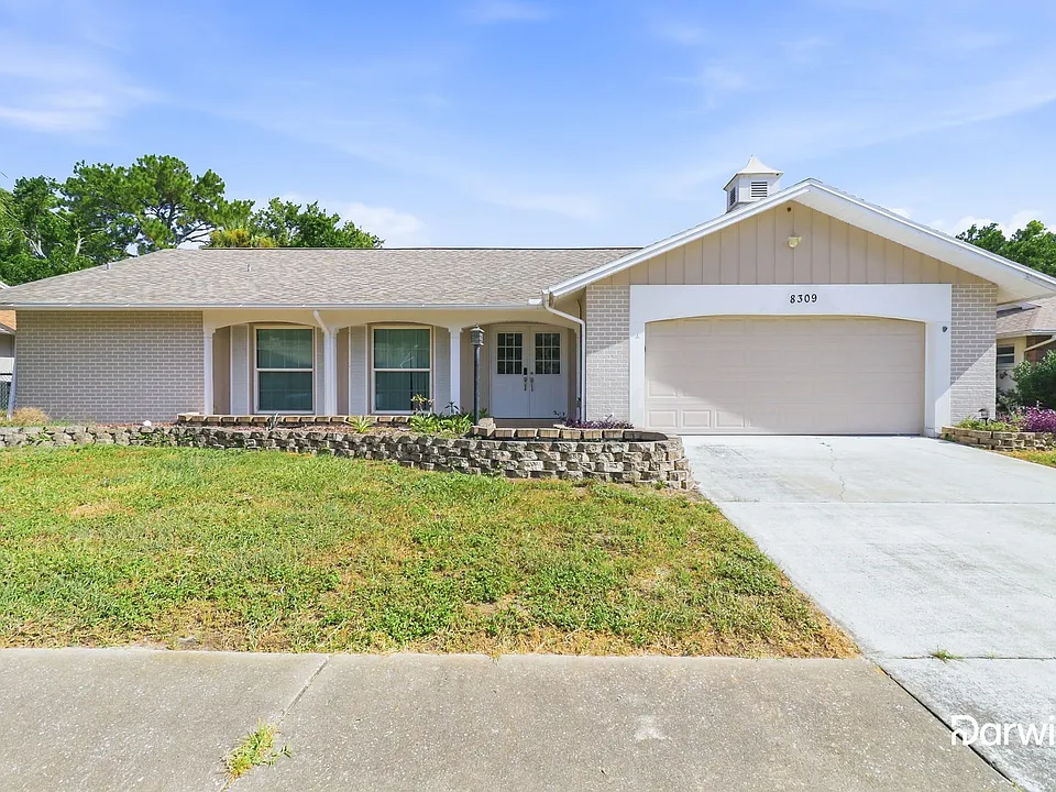 8309 Reynolds Dr