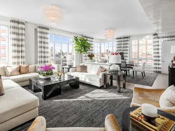 200 E 95th St Unit Pha, New York, NY 10128