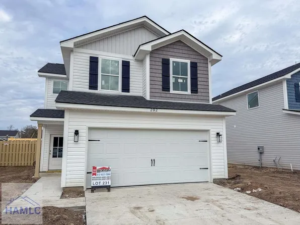 292 Buckingham Dr, Midway, GA 31320