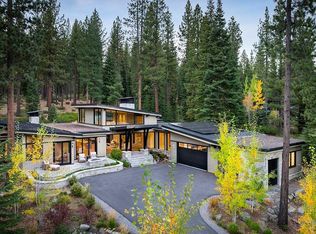 8203 Valhalla Dr, Truckee, CA 96161