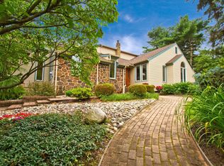13 Circle Ln, Cherry Hill, NJ 08003
