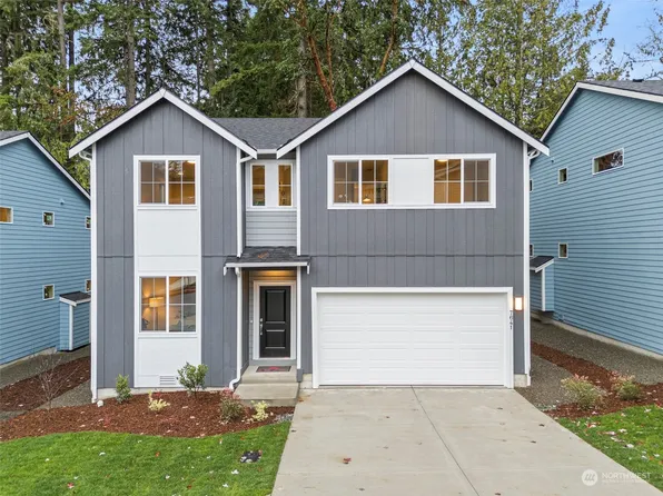 7641 Picasso Circle NE, Bremerton, WA 98311