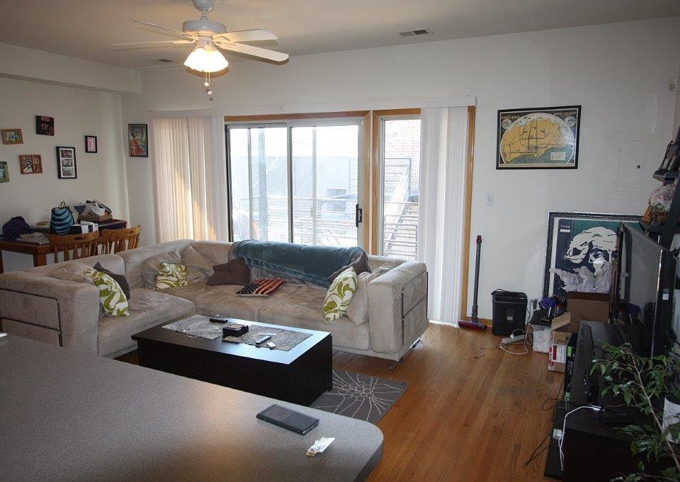 1st image of 1941 W Grand Ave APT 2F