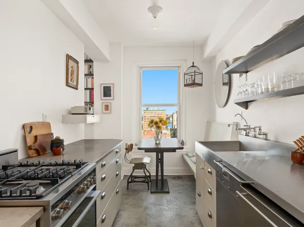 200 West 108th Street image 2 of 10
