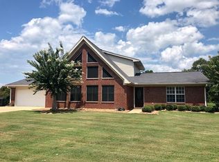 473 Elm Dr, Columbus, MS 39701