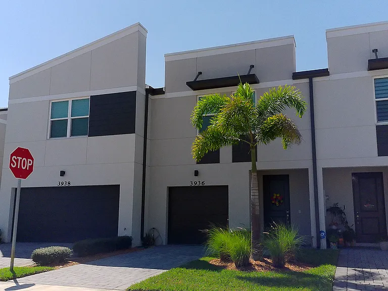 3936 SE Caladium Ct #3936 — Photo 5