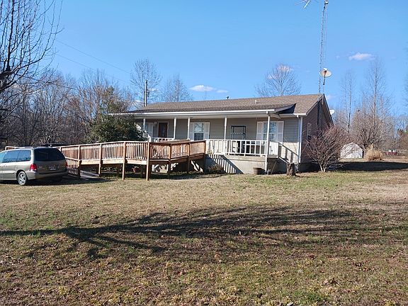 3rd image of 172 School Dr
