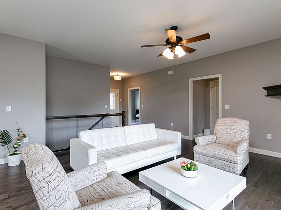 5th image of 3805 Snowball Cir
