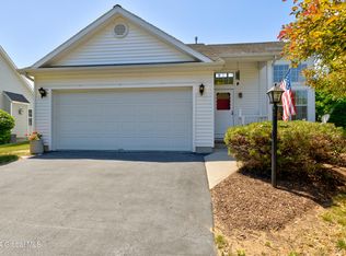 7 Glenmore Ave, Saratoga Springs, NY 12866