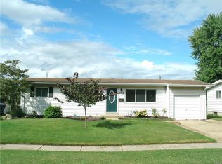 2125 Flamingo Dr, Florissant, MO