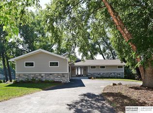 621 Riverside Dr, Waterloo, NE 68069