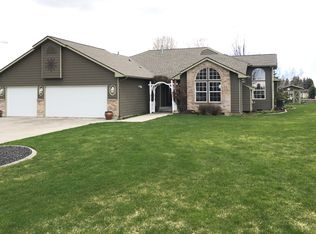 4409 N Simpson Rd, Otis Orchards, WA 99027