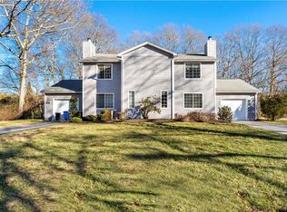 Riverdell, Narragansett, RI 02882