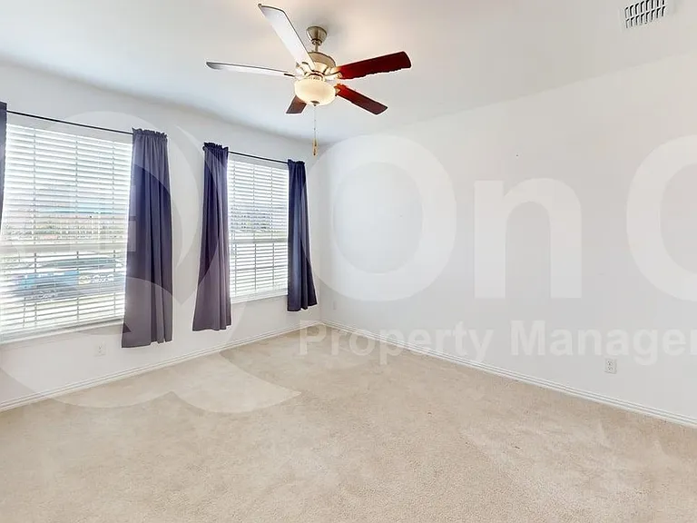 3750 Honey Daisy Dr — Photo 9