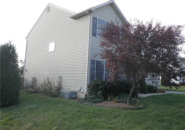 2nd image of 3141 Val Vista Dr