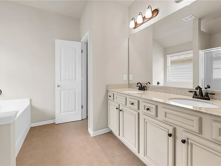 3368 Woodward Down Trl — Photo 29