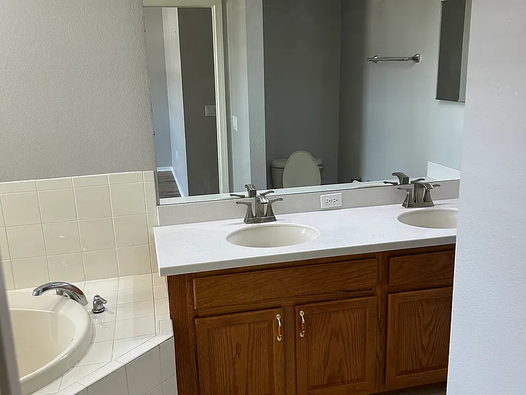 5615 Sea Turtle Ct — Photo 15
