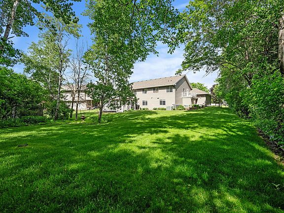 4th image of 7901 Henry Ln