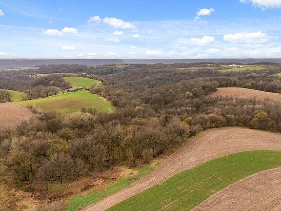 3rd image of 36480 Bouska Rd