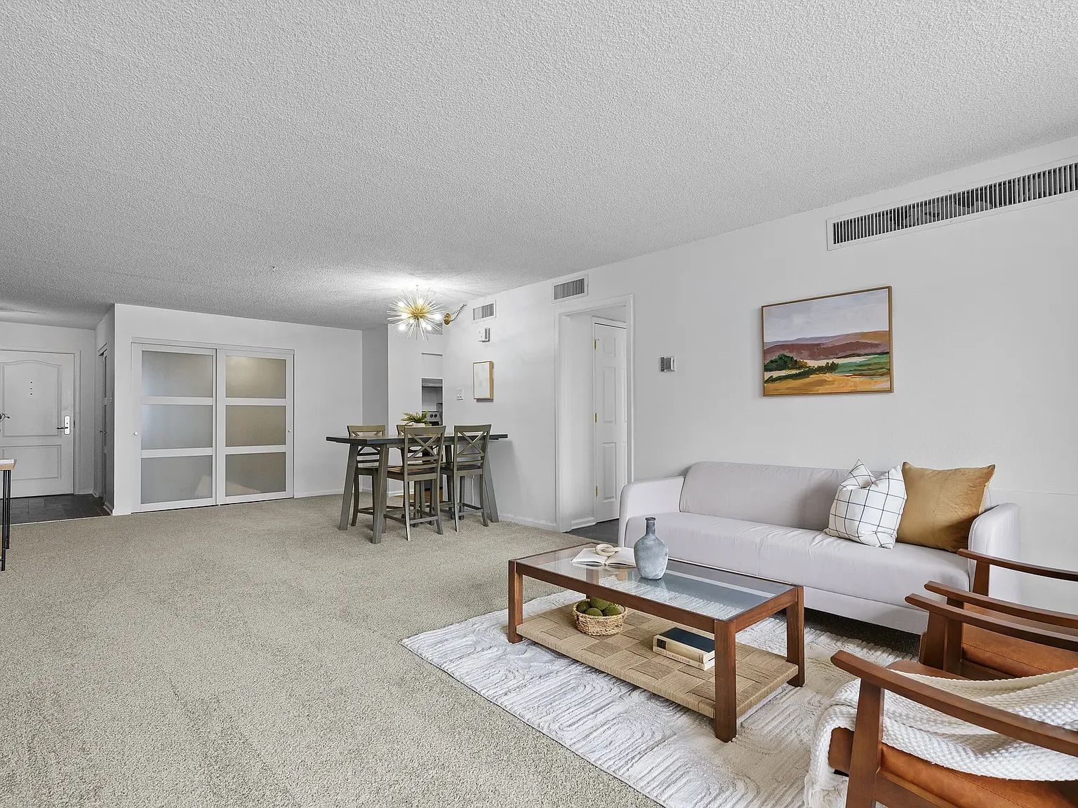 1 bed, 791 sqft, $2,250 — Photo 3