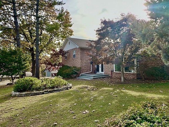 5th image of 33239 Thompson Rd