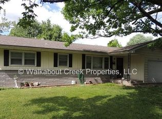 1509 E Broadmoor St, Springfield, MO 65804