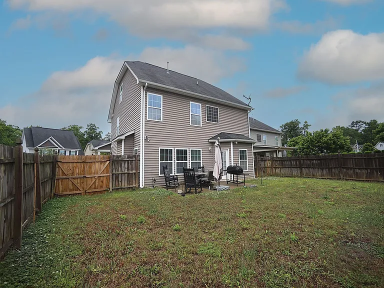 709 Lone Pine Loop — Photo 22