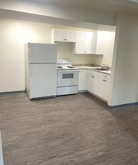 234 Terry Ave #7 — Photo 2
