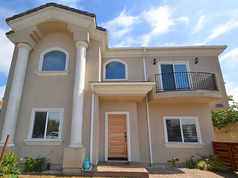 2222 Manhattan Beach Blvd #A — Photo 1