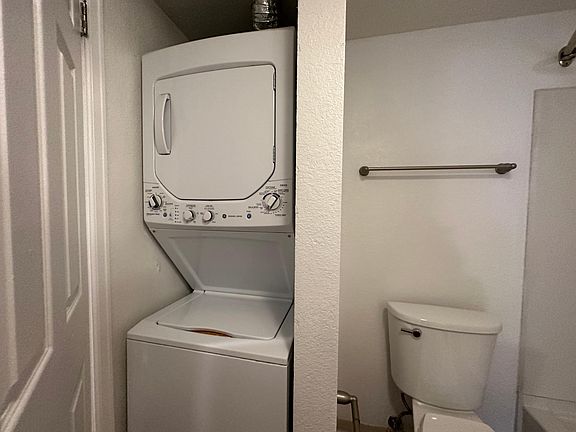 3rd image of 4251 S Olive St #7113