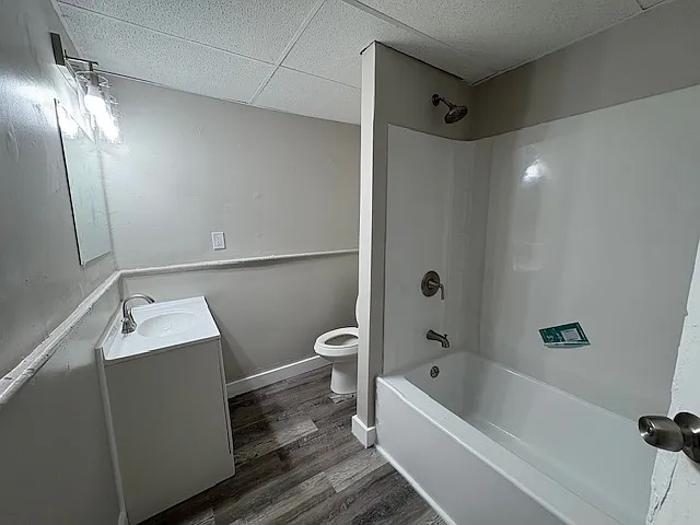 3 bed, 1200 sqft, $1,675 — Photo 2