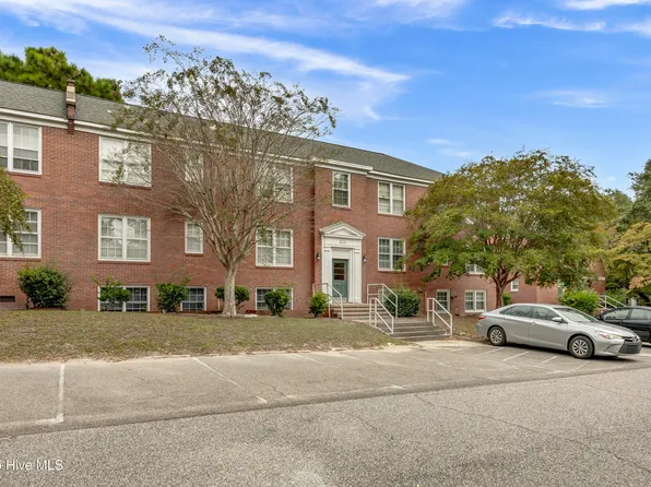 2940 Oleander Drive #F11, Wilmington, NC 28403