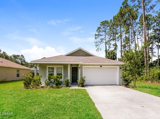 18 Poinsettia Ln, Palm Coast, FL 32164