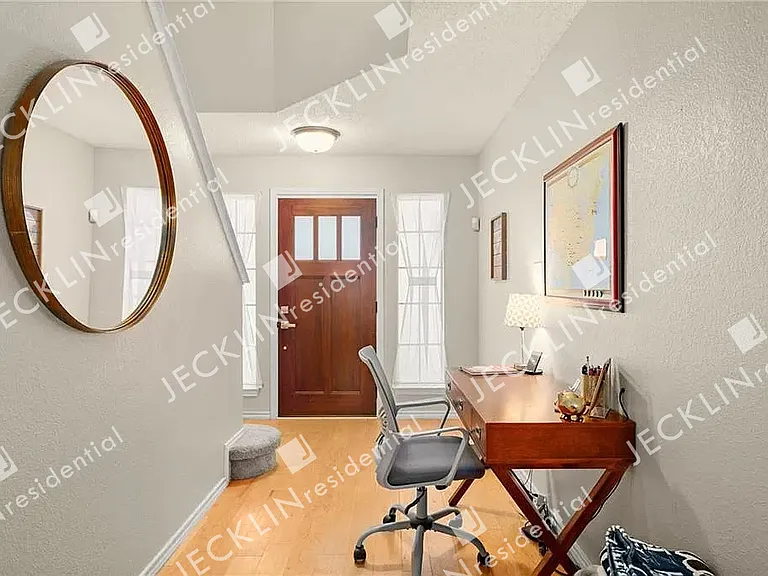 13805 Lothian Dr — Photo 4