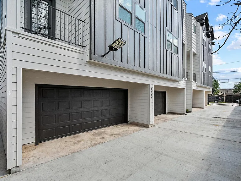 4209 Allston St #A — Photo 27