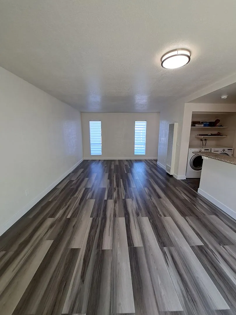 Updated home has lots to offer! - $250 off the first 2 month's rent — Photo 3