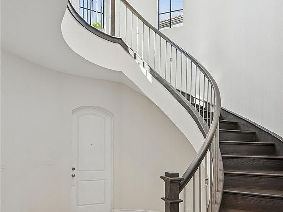 5th image of 11515 Horizon Road