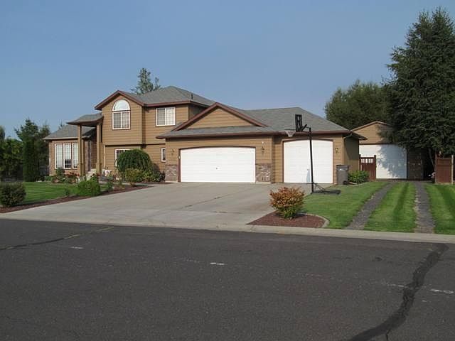 1st image of 14420 N McKinnon Ct