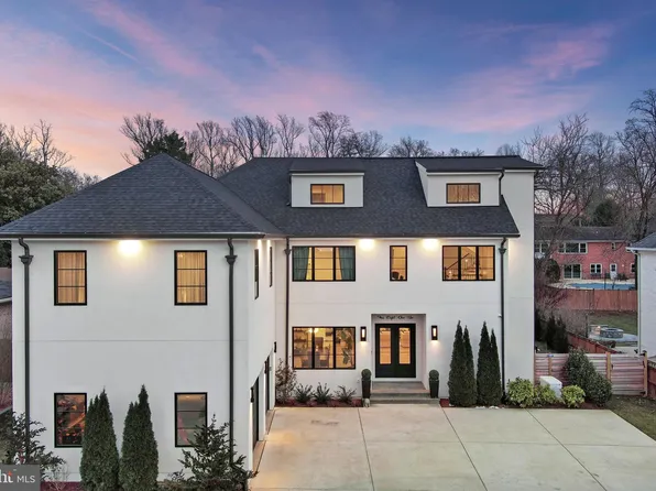 5816 Durbin Rd, Bethesda, MD 20817