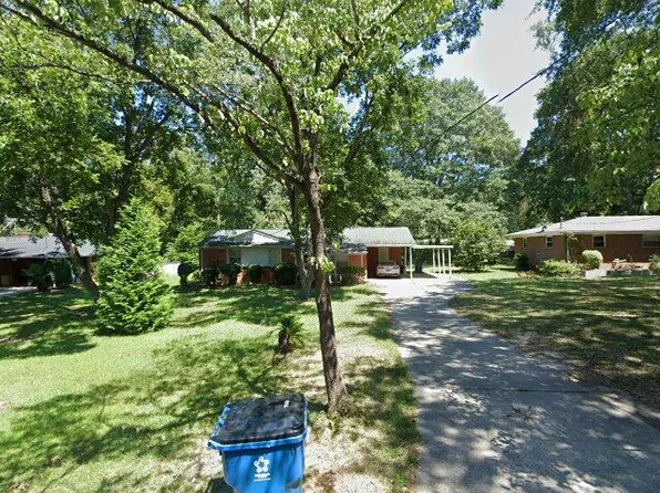 6848 Sandy Creek Dr, Riverdale, GA 30274