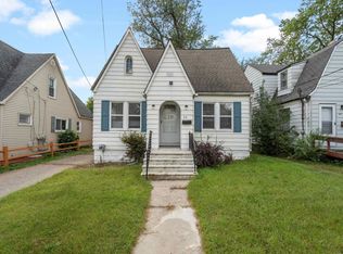 25 Putnam Ave, Pontiac, MI 48342