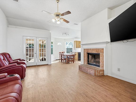 2nd image of 311 Alyse Rd