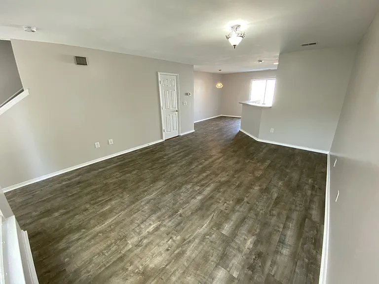137 Fairgreen St — Photo 7
