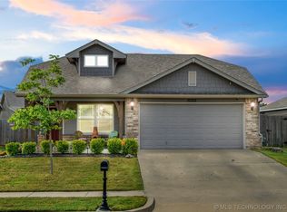 10322 S Nathan St, Jenks, OK 74037