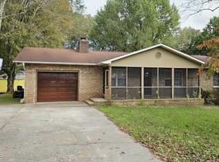 332 Buena Vista Dr, Crossville, TN 38555