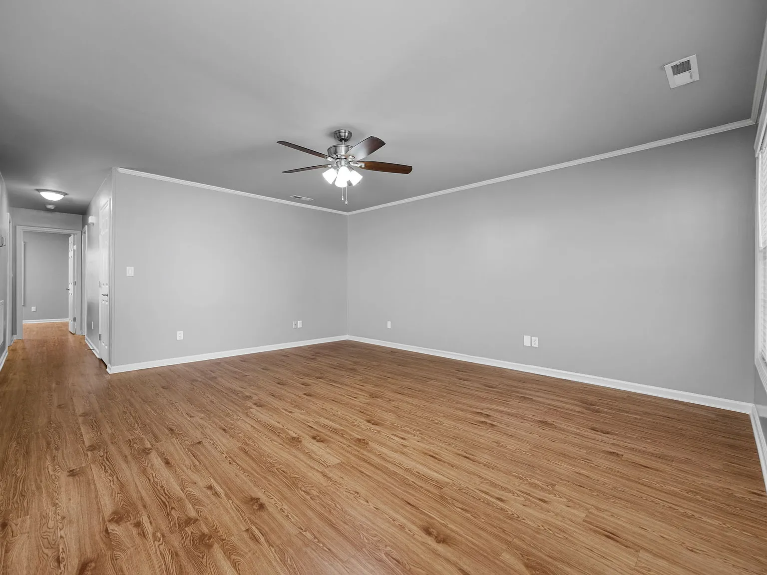 2 bed, 1150 sqft, $1,200 — Photo 4